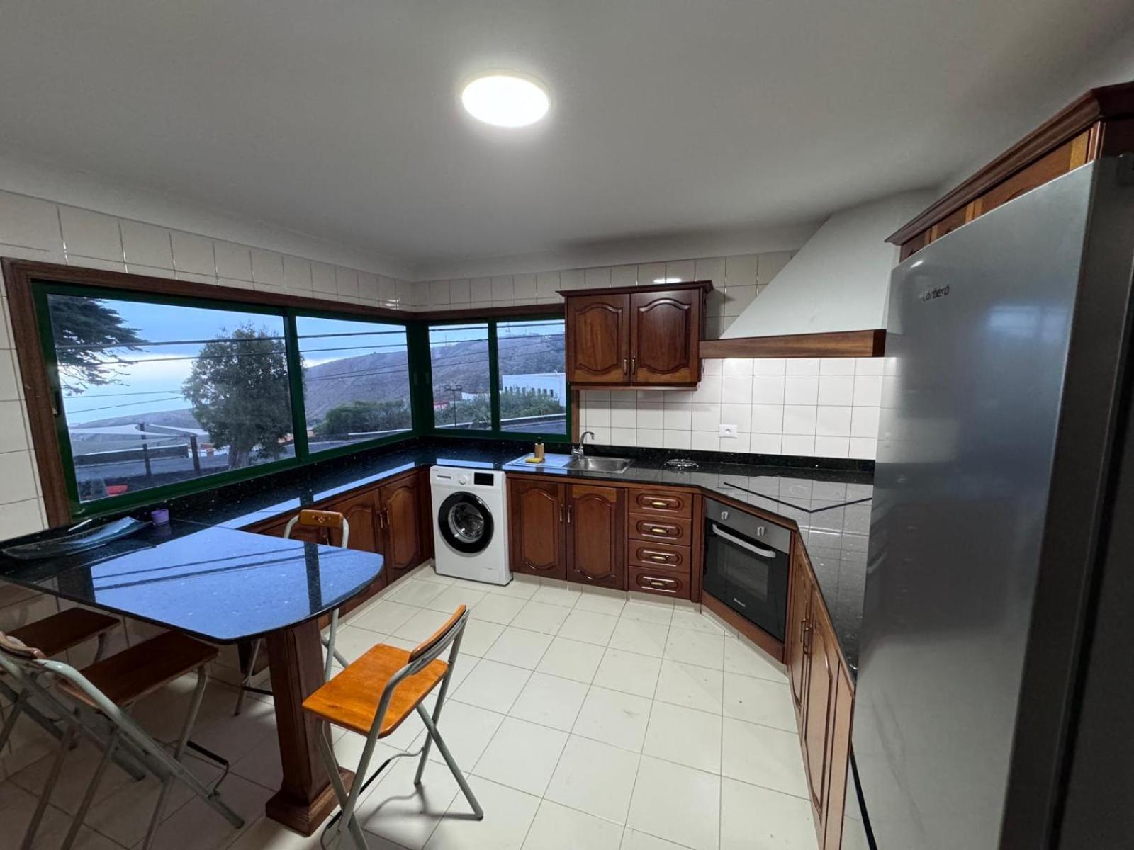 Vivienda En El Centro De La Isla 2Hab Con Terraza Leilighet Valverde  Eksteriør bilde